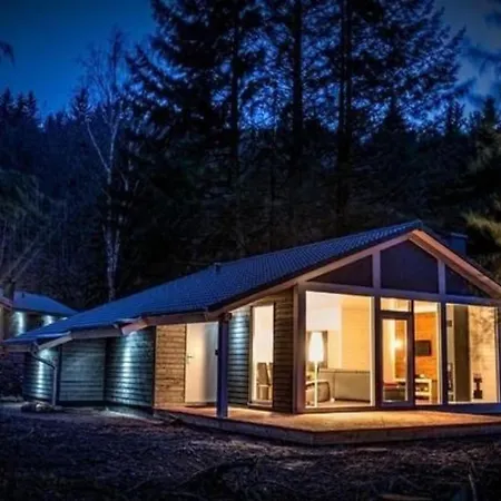 Holiday home Nettes Ferienhaus In Mit Garten, Grill Und Sauna