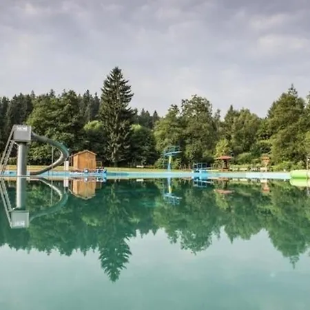 Holiday home Nettes Ferienhaus In Mit Garten, Grill Und Sauna *