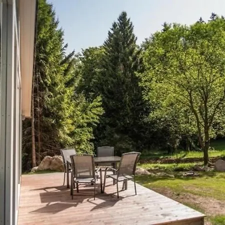 Holiday home Nettes Ferienhaus In Mit Garten, Grill Und Sauna *